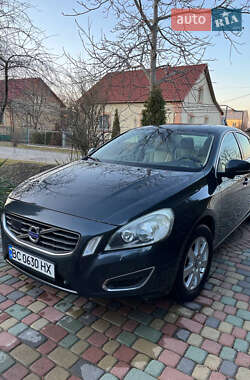 Седан Volvo S60 2011 в 