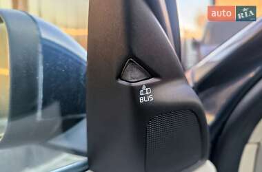 Седан Volvo S60 2014 в 
