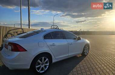Volvo S60 2016