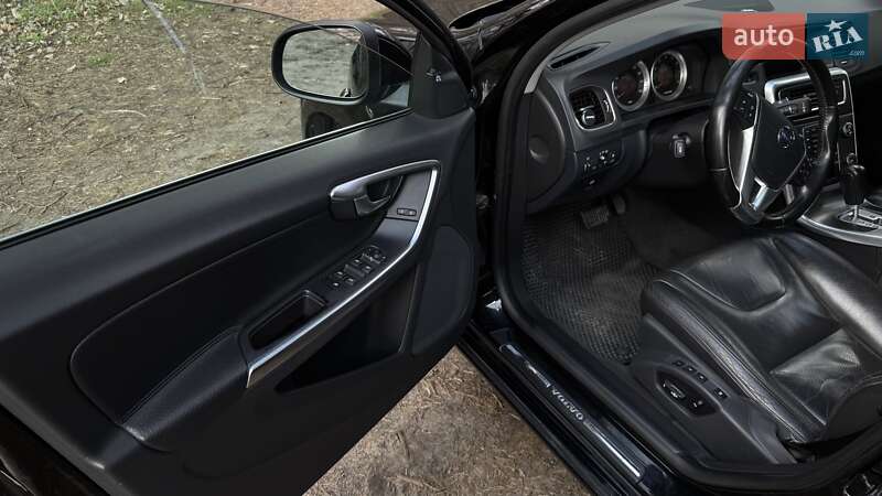 Седан Volvo S60 2011 в Кропивницком фото 13 Седан Volvo S60 2011 в Кропивницком