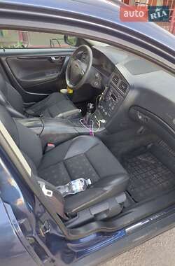 Седан Volvo S60 2002 в 