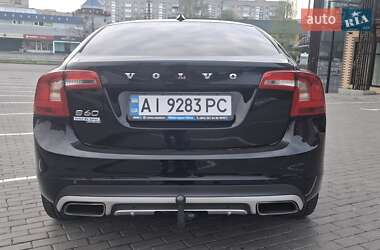 Седан Volvo S60 2017 в 