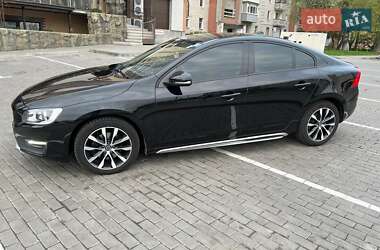 Седан Volvo S60 2017 в 