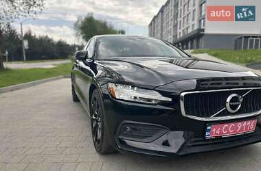 Седан Volvo S60 2021 в 