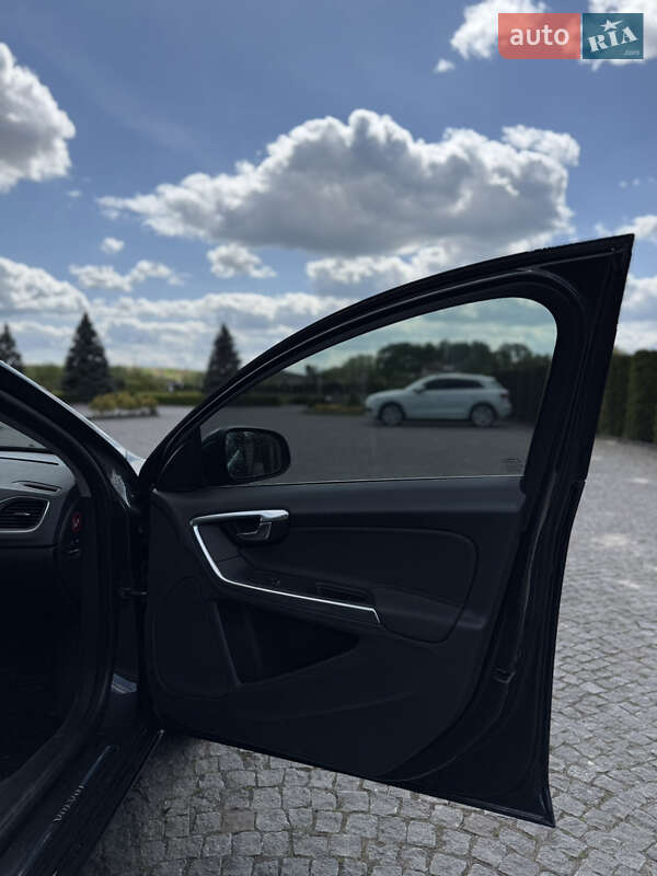 Седан Volvo S60 2010 в Жовкве фото 9 Седан Volvo S60 2010 в Жовкве