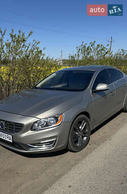 Седан Volvo S60 2014 в Южноукраїнську