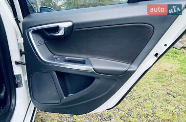 Седан Volvo S60 2011 в 