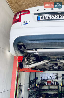 Седан Volvo S60 2011 в 