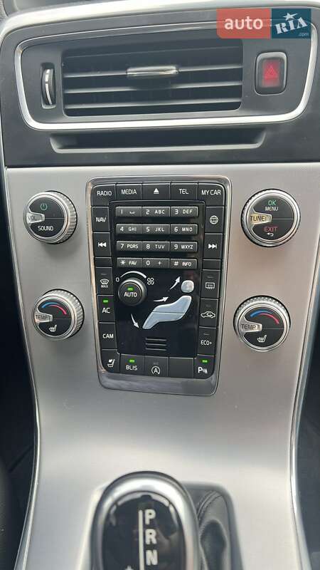 Седан Volvo S60 2016 в Києві