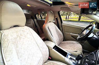 Седан Volvo S60 2012 в 