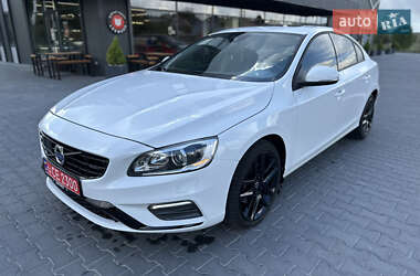 Седан Volvo S60 2017 в Львове