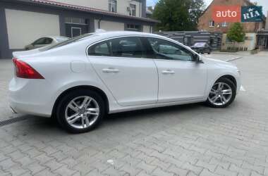 Седан Volvo S60 2014 в 