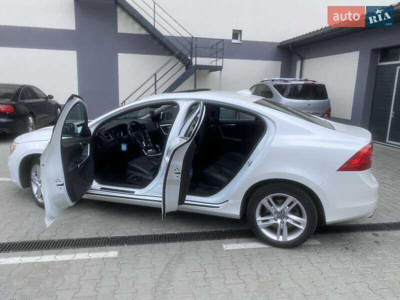 Седан Volvo S60 2014 в Львові фото 23 Седан Volvo S60 2014 в Львові