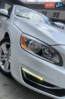 Седан Volvo S60 2014 в 