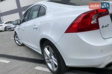 Седан Volvo S60 2014 в 
