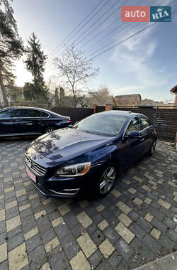 Седан Volvo S60 2014 в 