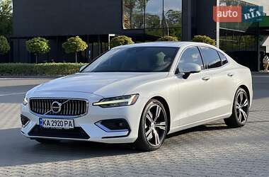 Седан Volvo S60 2019 в Києві