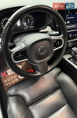 Седан Volvo S60 2020 в 