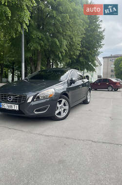 Седан Volvo S60 2010 в 
