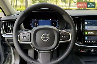 Седан Volvo S60 2024 в 