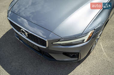 Седан Volvo S60 2021 в 