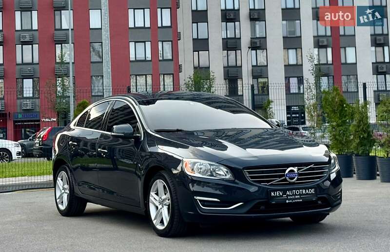 Седан Volvo S60 2014 в Киеве