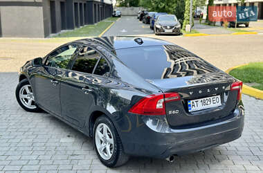 Седан Volvo S60 2014 в 