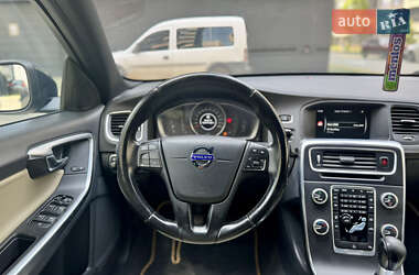 Седан Volvo S60 2014 в 