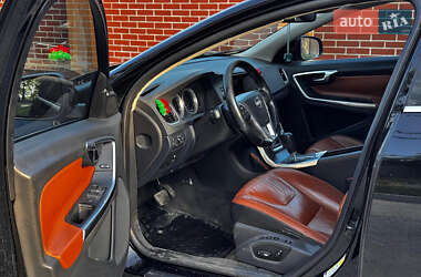 Седан Volvo S60 2011 в 