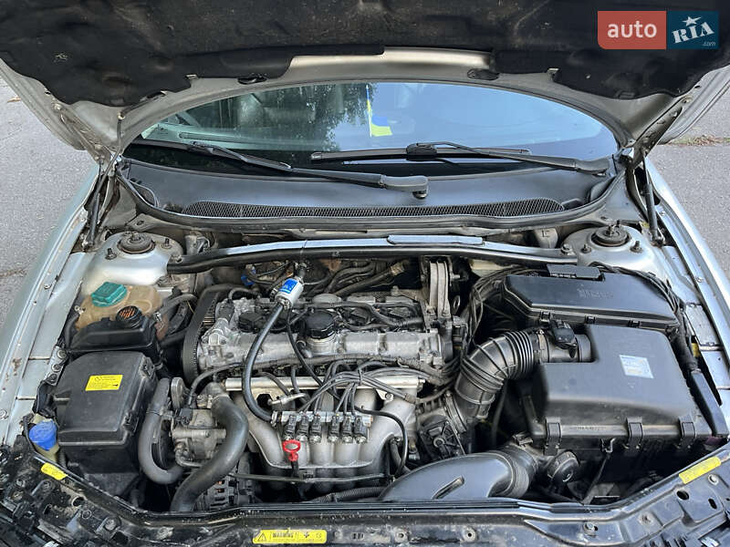 Седан Volvo S60 2002 в Переяславі