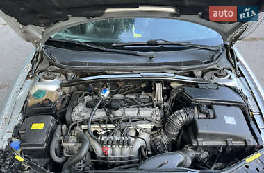 Седан Volvo S60 2002 в 