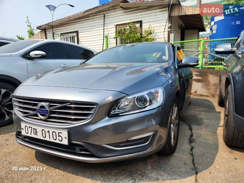 Volvo S60 2015