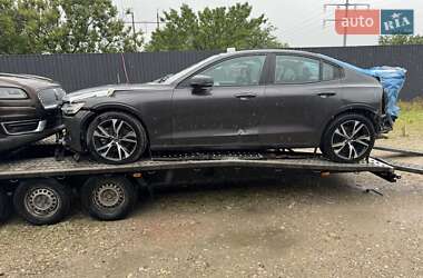 Седан Volvo S60 2024 в 