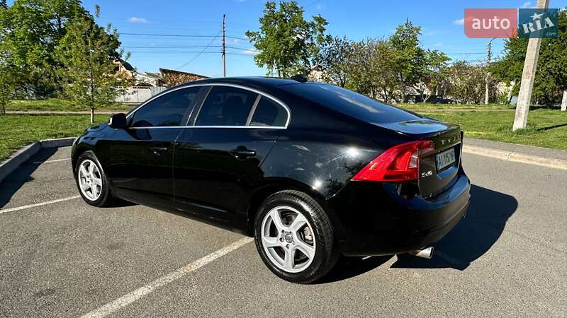 Седан Volvo S60 2012 в Борисполі