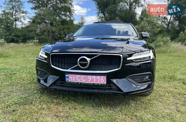 Седан Volvo S60 2021 в 