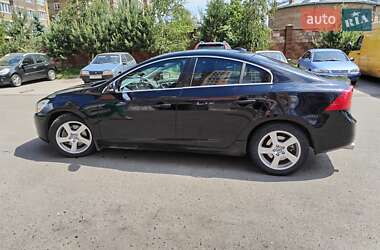 Седан Volvo S60 2011 в 