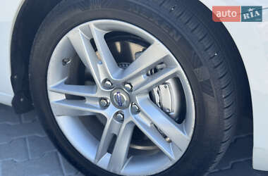 Седан Volvo S60 2013 в 