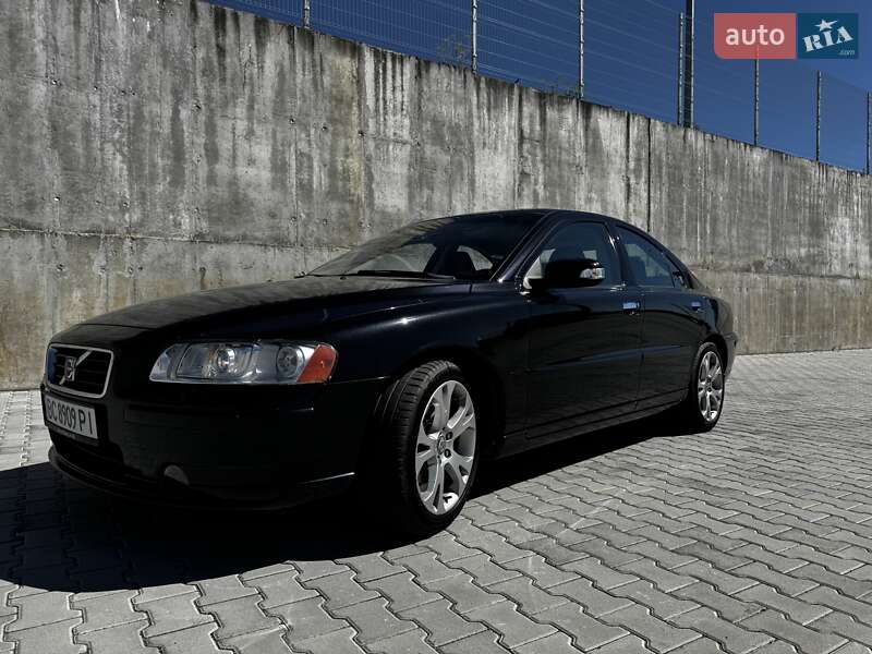 Седан Volvo S60 2008 в Львове