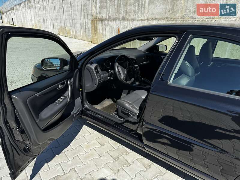 Седан Volvo S60 2008 в Львове
