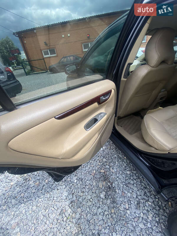 Седан Volvo S60 2002 в Дергачах