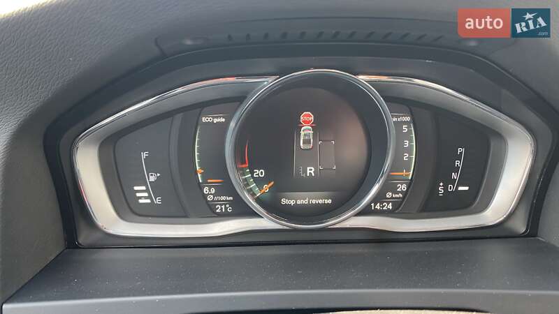 Седан Volvo S60 2018 в Гнівані