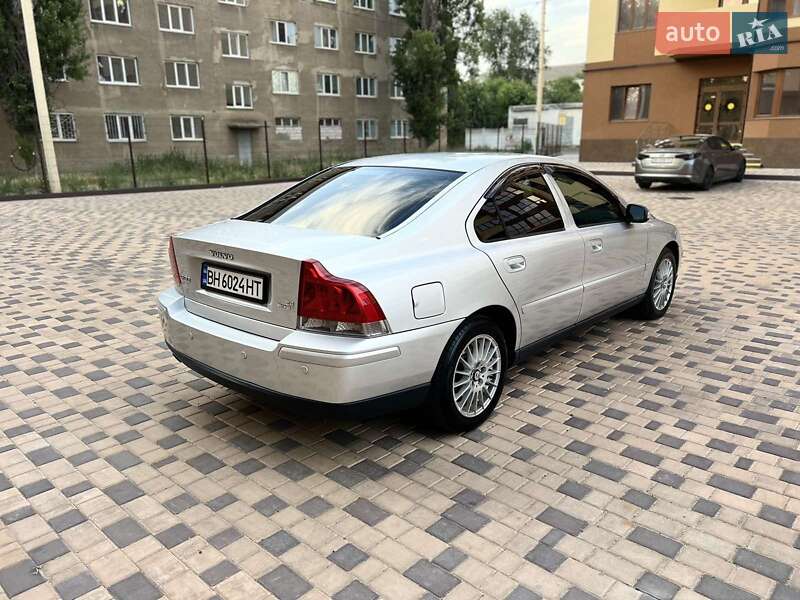 Седан Volvo S60 2006 в Измаиле