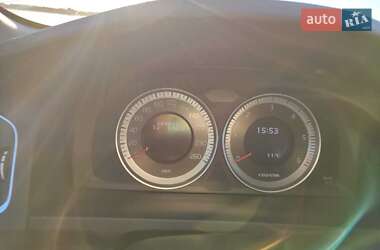 Седан Volvo S60 2012 в 