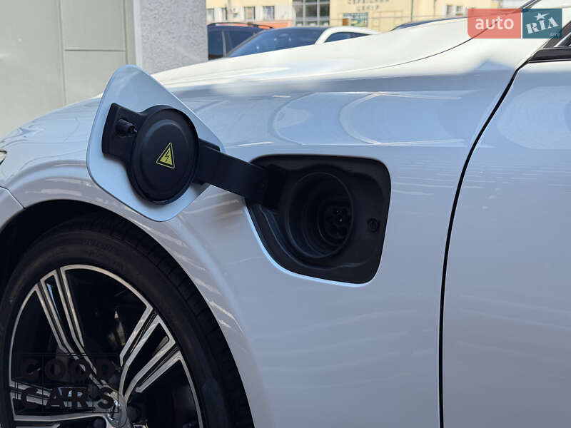 Седан Volvo S60 2020 в Одессе фото 16 Седан Volvo S60 2020 в Одессе