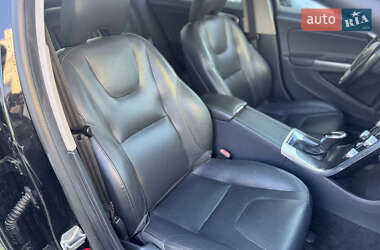 Седан Volvo S60 2014 в 