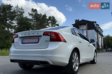 Седан Volvo S60 2017 в 