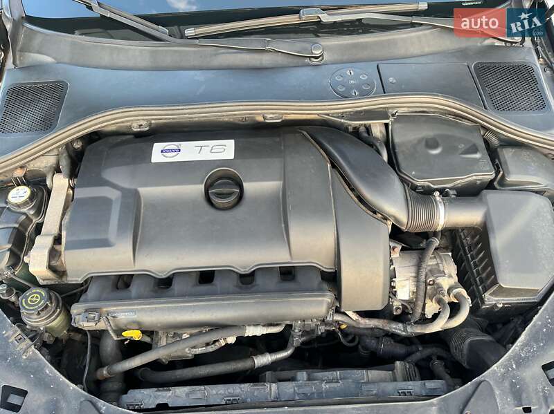 Седан Volvo S60 2012 в Ірпені