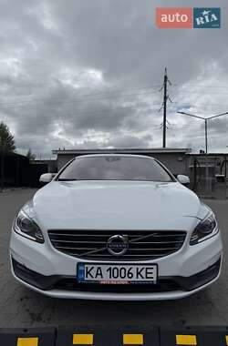 Седан Volvo S60 2014 в 