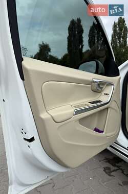 Седан Volvo S60 2014 в 