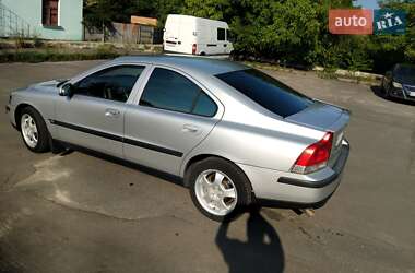 Седан Volvo S60 2001 в 